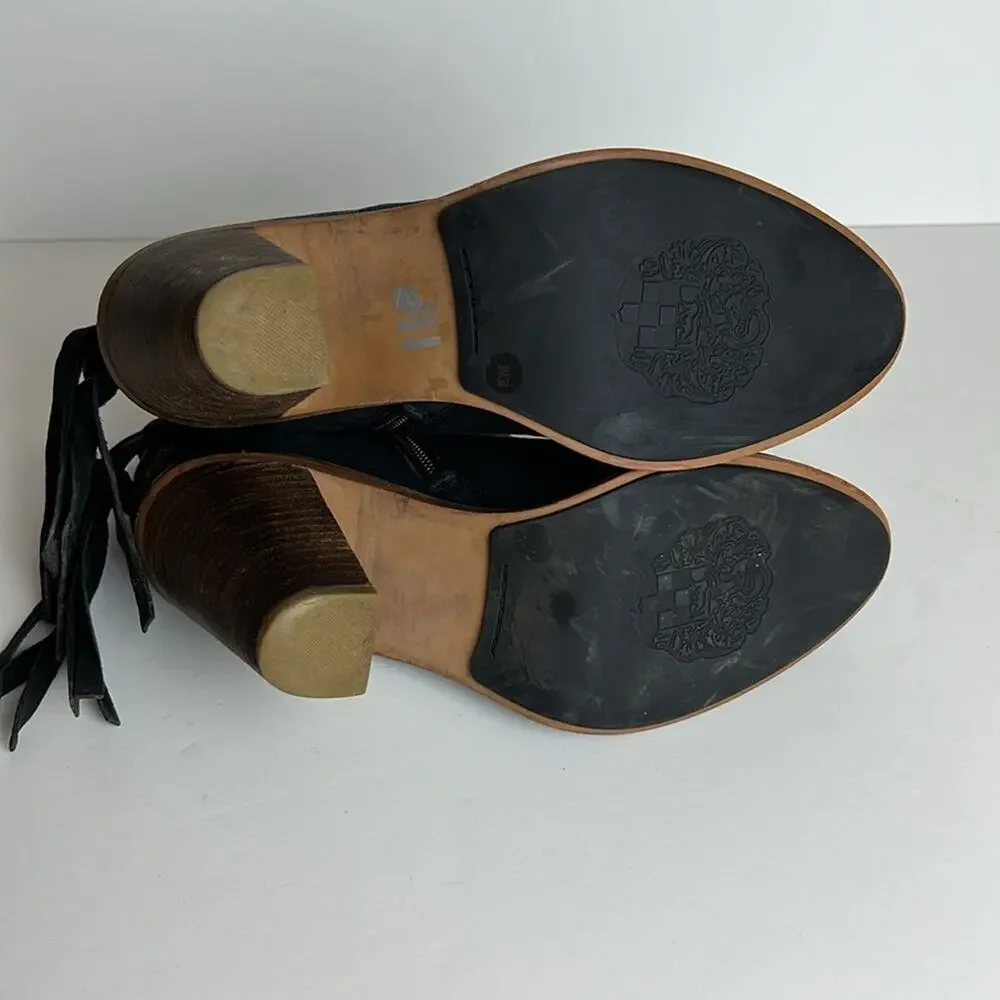 Vince Camuto Booties - Women's‎ 8